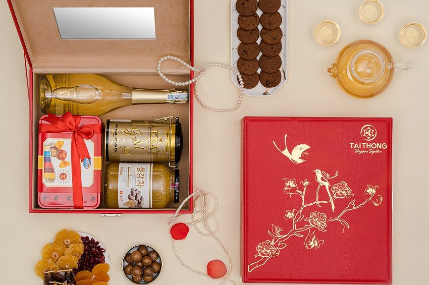 Quà tặng Tết Hà Nội thiết kế riêng theo yêu cầu Quà tặng Tết Hà Nội thiết kế riêng theo yêu cầu