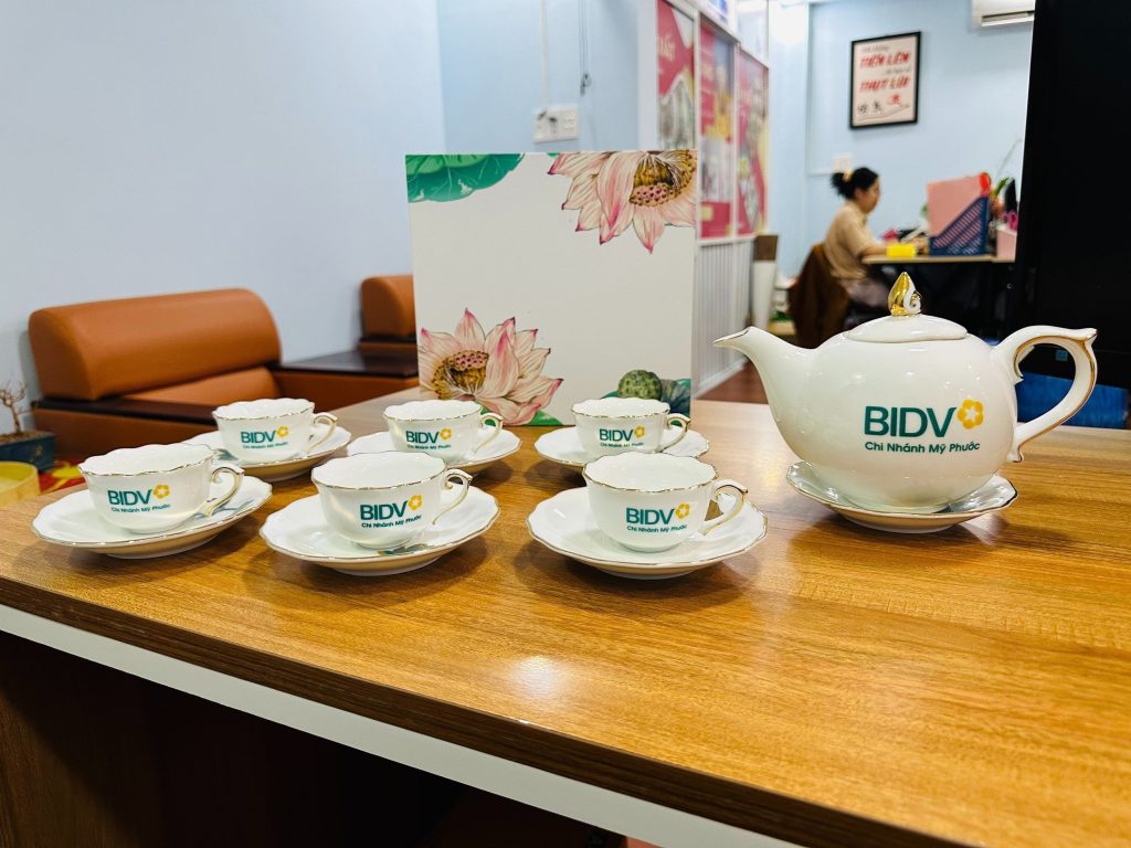 Bộ Ấm Chén In Logo