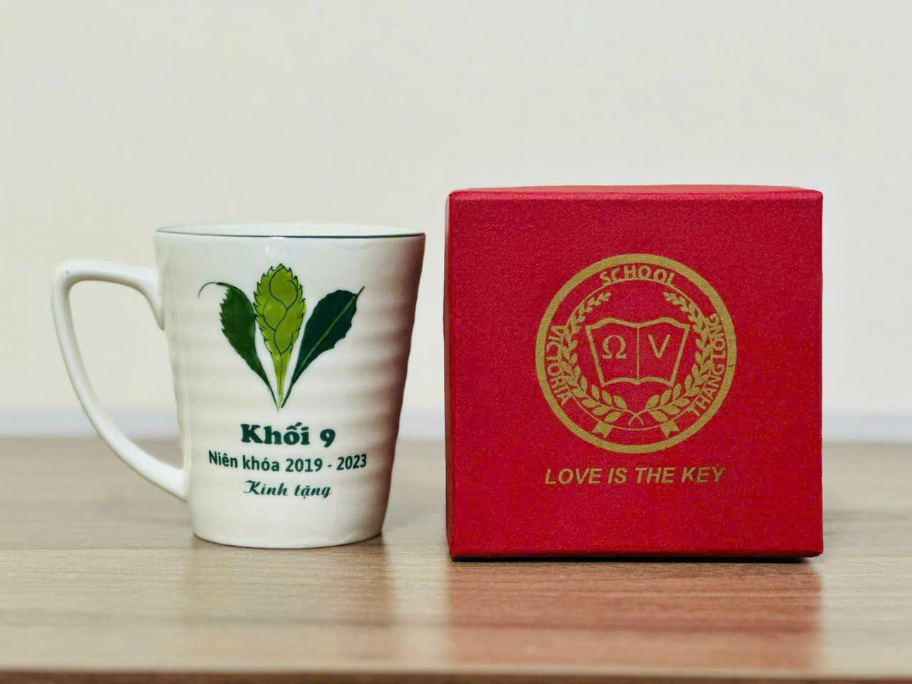 Ly sứ in logo giá rẻ