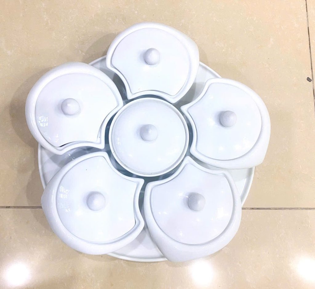 Khay Mứt Sứ Trắng Tinh Khôi Khay Mứt Sứ Trắng Tinh Khôi