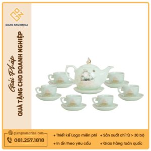 Bộ ấm trà Mẫu Đơn men ngọc Thuận buồm chỉ vàng