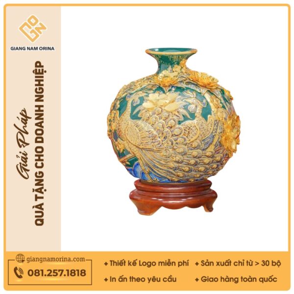 Quả hút lộc men lục Khổng tước đắp nổi dát vàng Quả hút lộc men lục Khổng tước đắp nổi dát vàng