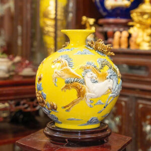 Bình Hút Tài Lộc Mã Đáo Thành Công Đắp Nổi 8 Binh hut tai loc Ma dao thanh cong dap noi 3