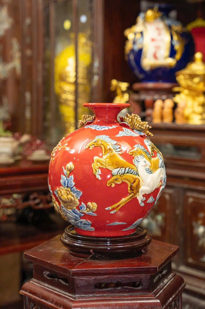 Bình Hút Tài Lộc Mã Đáo Thành Công Đắp Nổi 3 Bình Hút Tài Lộc Mã Đáo Thành Công Đắp Nổi - Ảnh 3