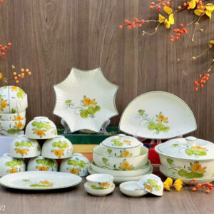 Bo bat dia Bat Trang men kem ve hoa sen 8