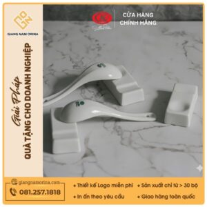 Gác đũa thìa sứ Minh Châu