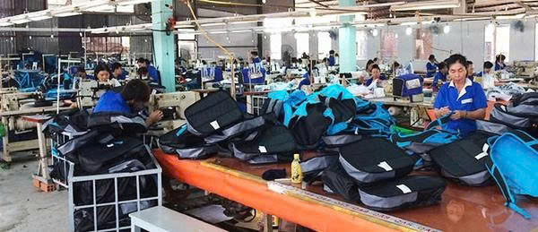 Quy trình sản xuất tại xưởng may balo theo yêu cầu tại Giang Nam Quy trình sản xuất tại xưởng may balo theo yêu cầu tại Giang Nam