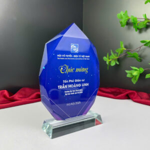 Cúp pha lê lục giác PL15