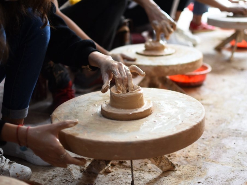 Trải nghiệm tự tay nặn gốm đầy thú vị