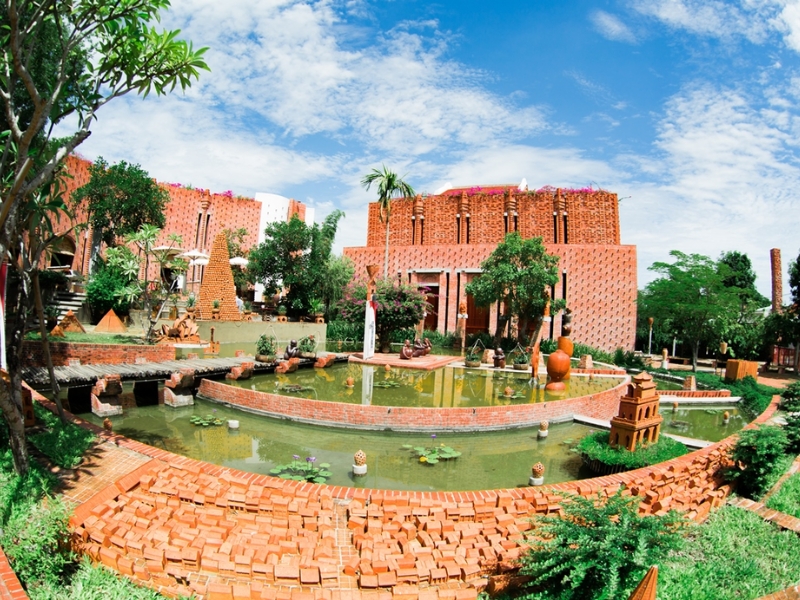 Công viên đất nung Thanh Hà