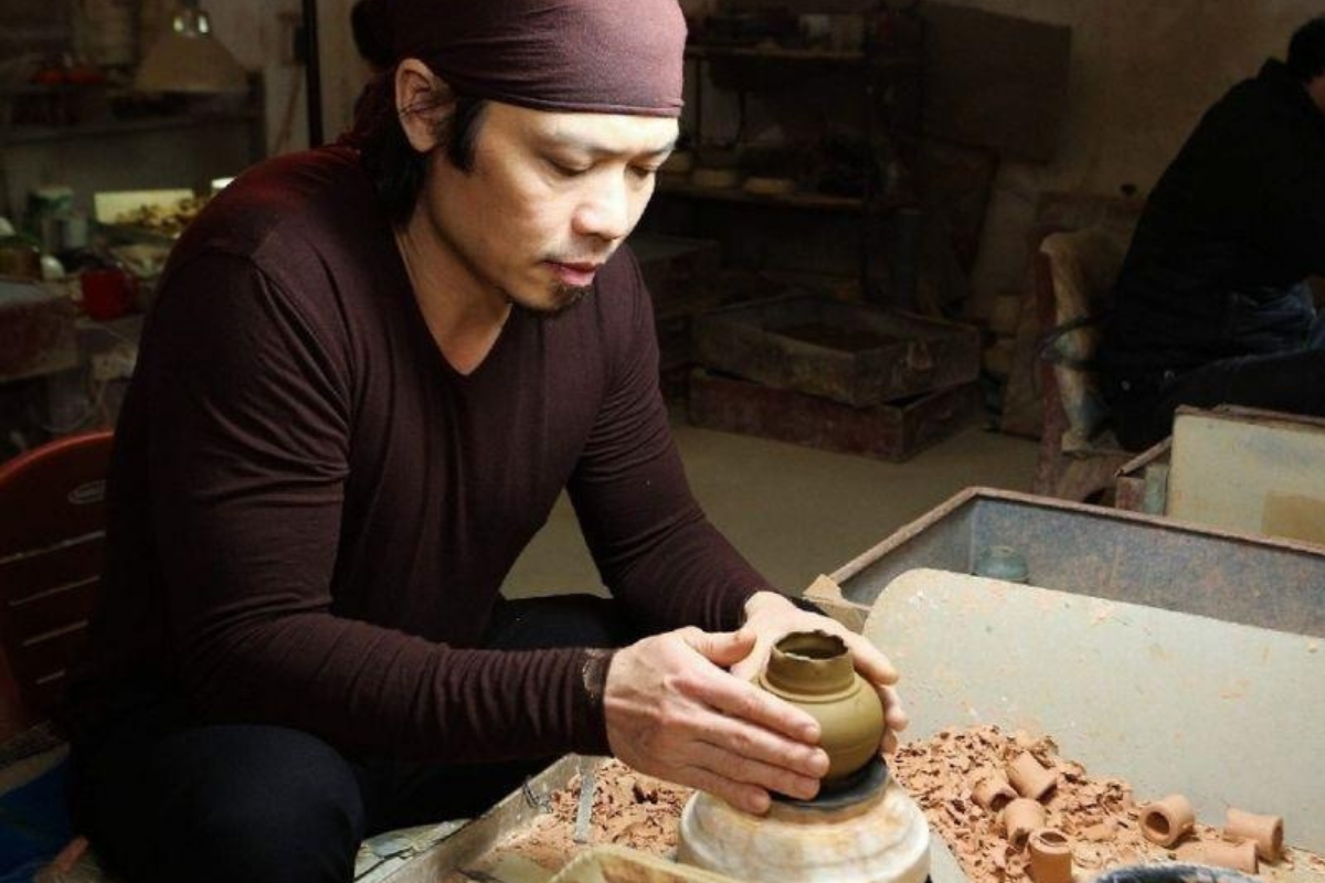 Nghệ nhân Phạm Thế Anh và sự phát triển của dòng gốm Hồng Sa