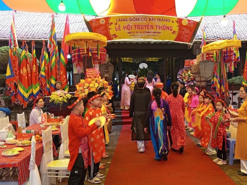 Lễ hội truyền thống tại làng gốm cổ Bát Tràng