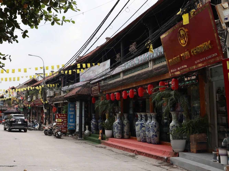 Du lịch làng gốm Bát Tràng