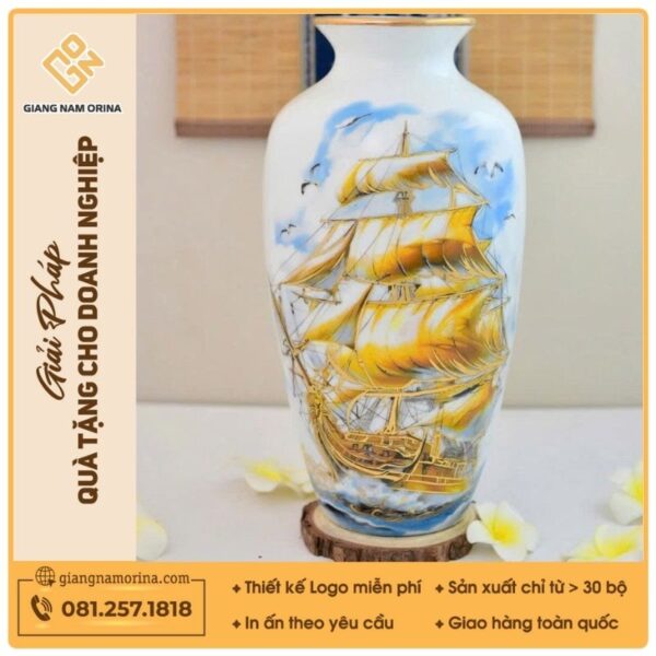 Lọ hoa gốm sứ tinh tế