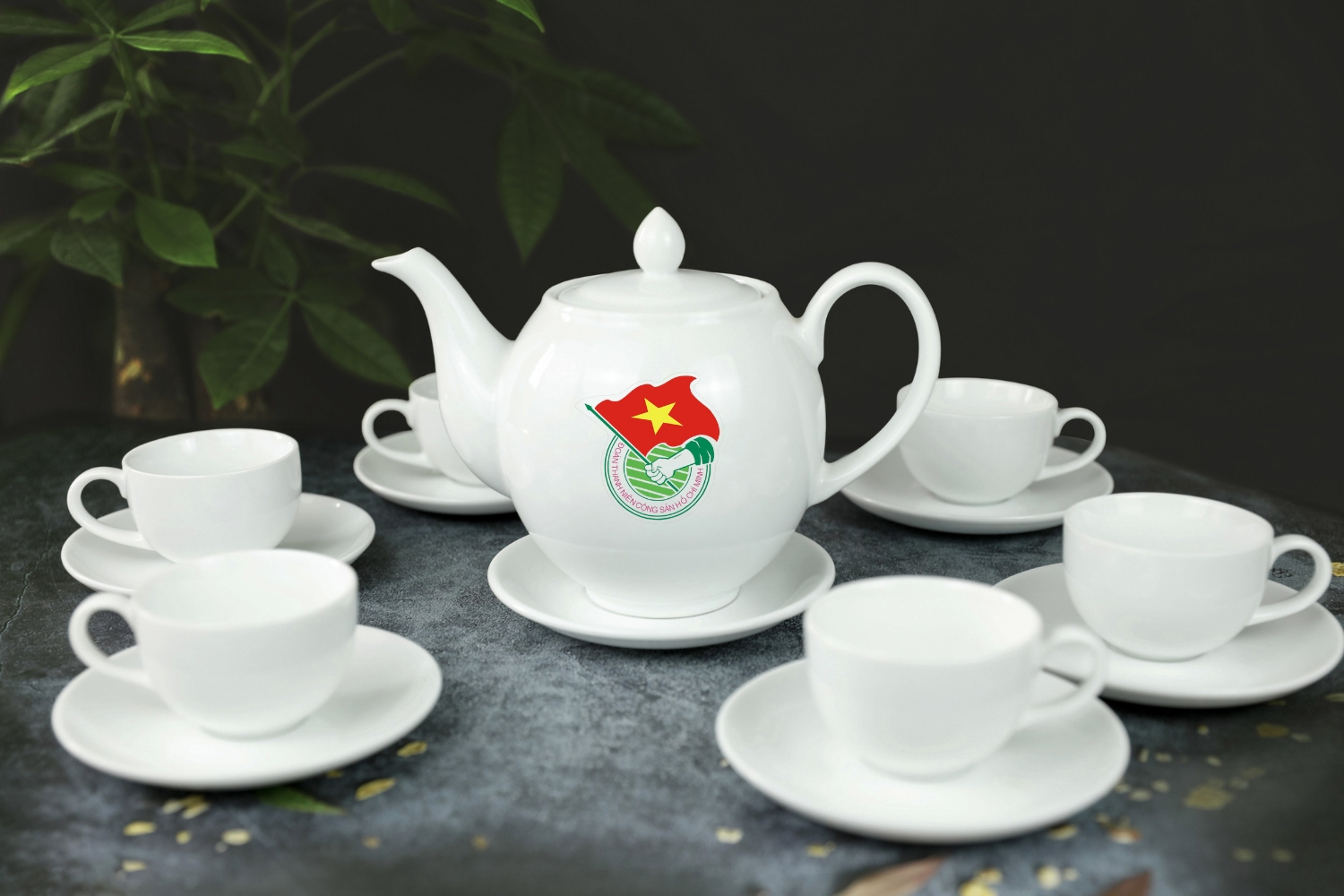 Ý Nghĩa Của Quà Tặng Đại Hội Đảng Bộ Trại Tạm Giam